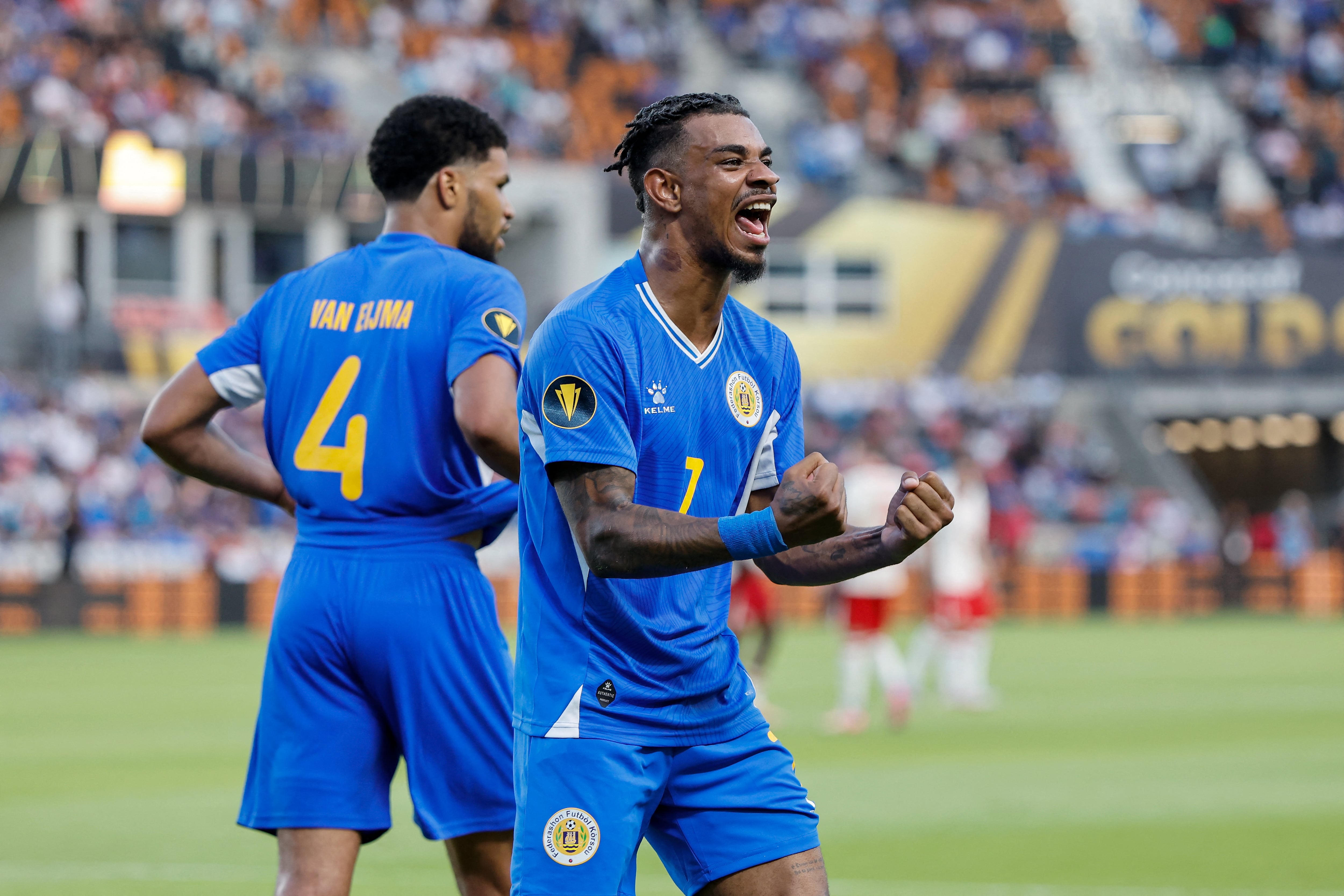 Juninho Bacuna es una de las figuras de Curazao, que está a las puertas de convertirse en un representante del Caribe en el Mundial 2026.