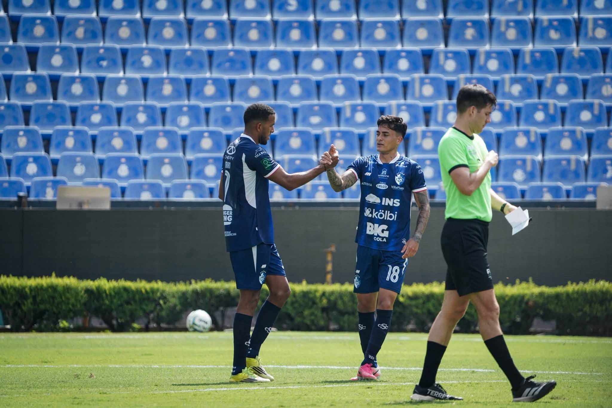 Manuel Morán y Carlos Barahona son dos de los jugadores con los que cuenta Cartaginés para los retos que vienen.
