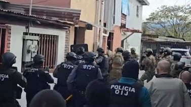 Diputados rechazan objeciones de Rodrigo Chaves a jubilación anticipada en el OIJ y envían proyecto a consulta constitucional