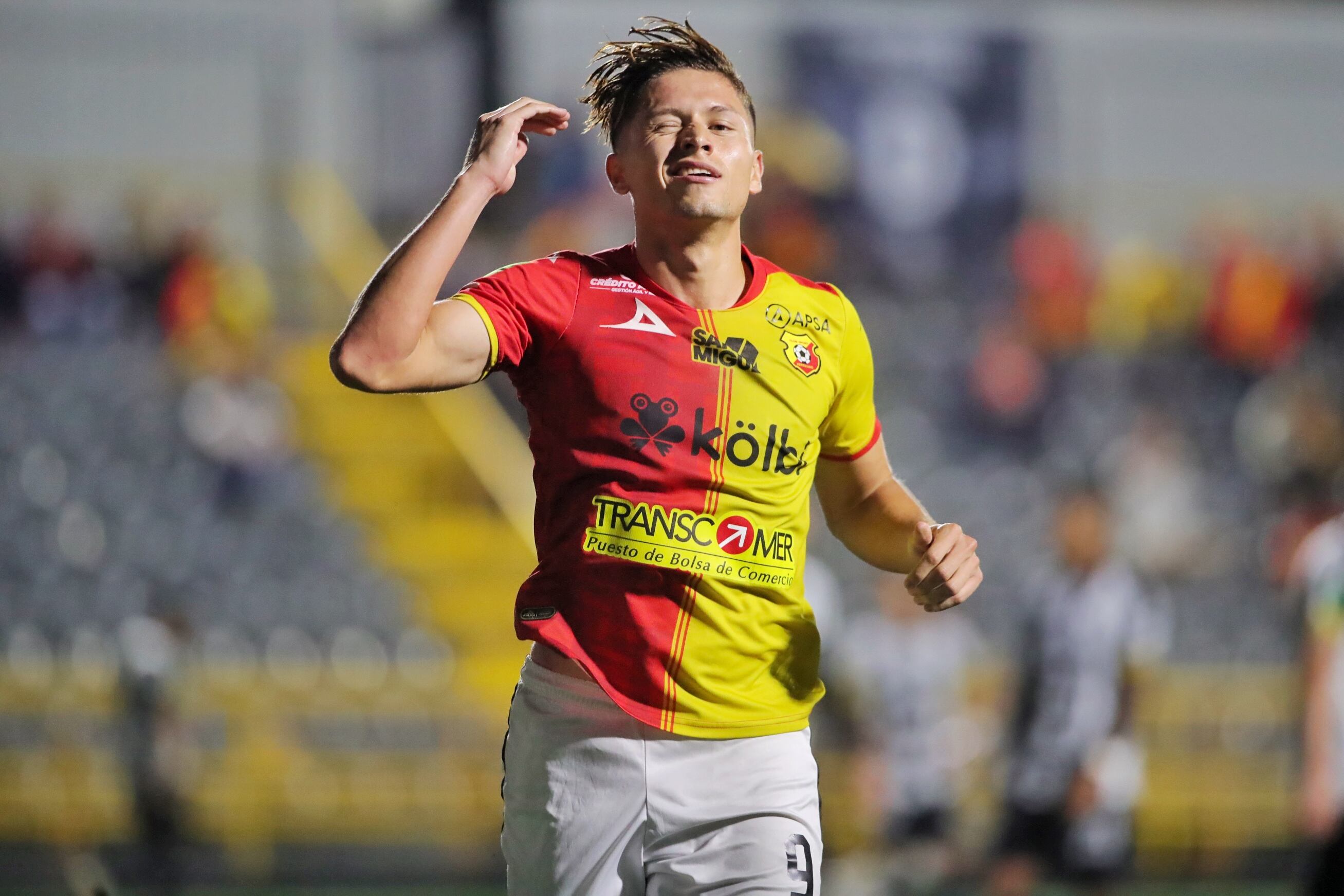 20/09/2023/ Juego entre Club Sport Herediano vs Sporting FC por la jornada 11 del torneo apertura de la Liga Promerica en el estadio Ernesto Rohrmoser / foto John Durán