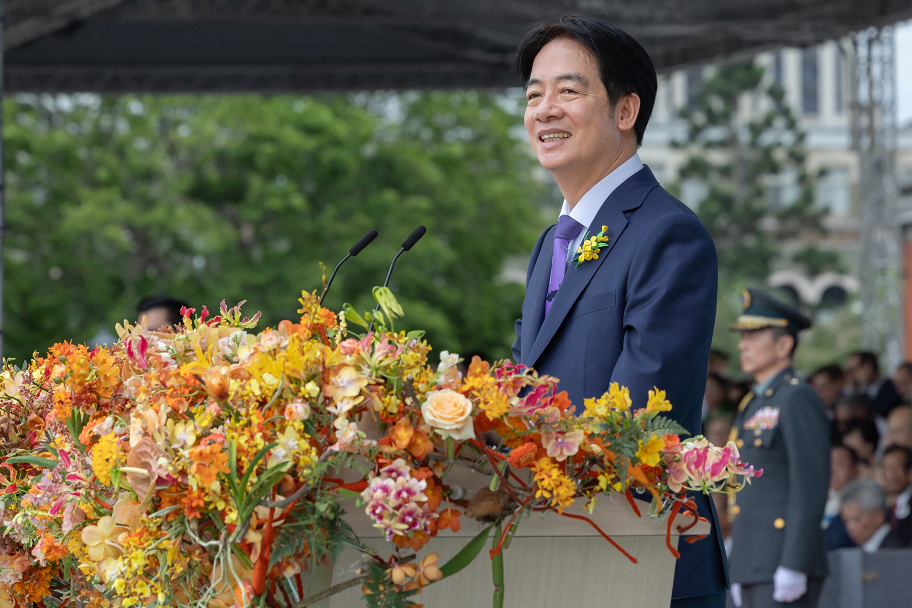 El presidente de Taiwán, Lai Ching-te, pronuncia su discurso inaugural después de tomar juramento en el cargo durante la ceremonia de inauguración en el edificio de la Oficina Presidencial en Taipei. Foto: AFP