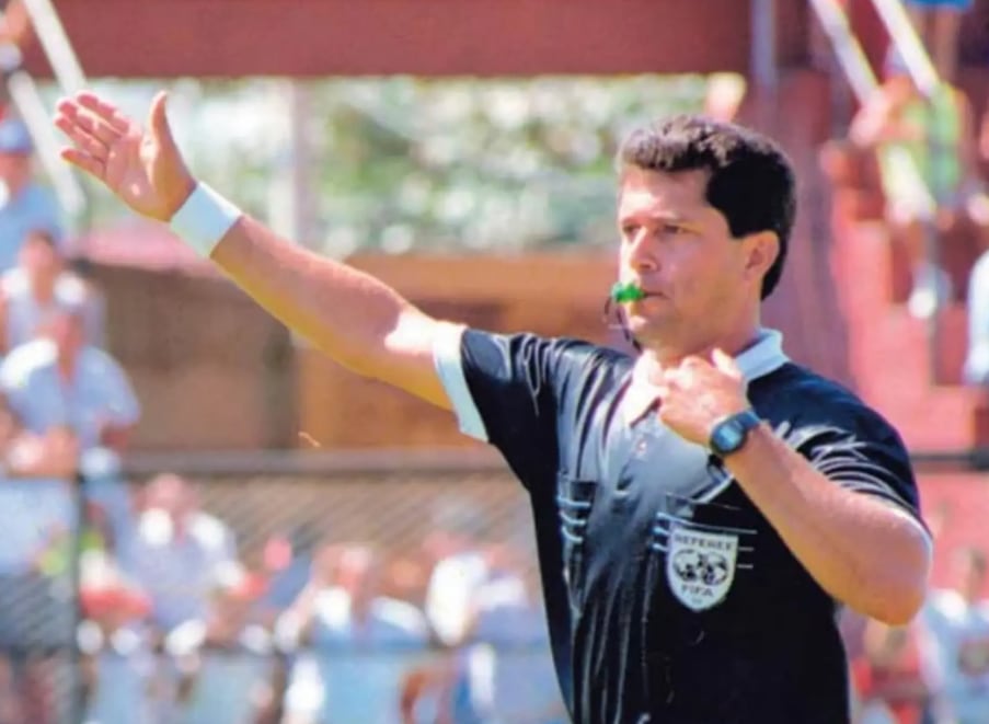 Rodrigo Badilla
Exárbitro
Experiencia sin el VAR
9 de octubre del 2024
Tomado de Facebook