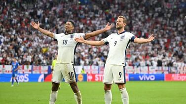 Inglaterra despertó de la pesadilla gracias a un monumental gol de chilena en minuto 95