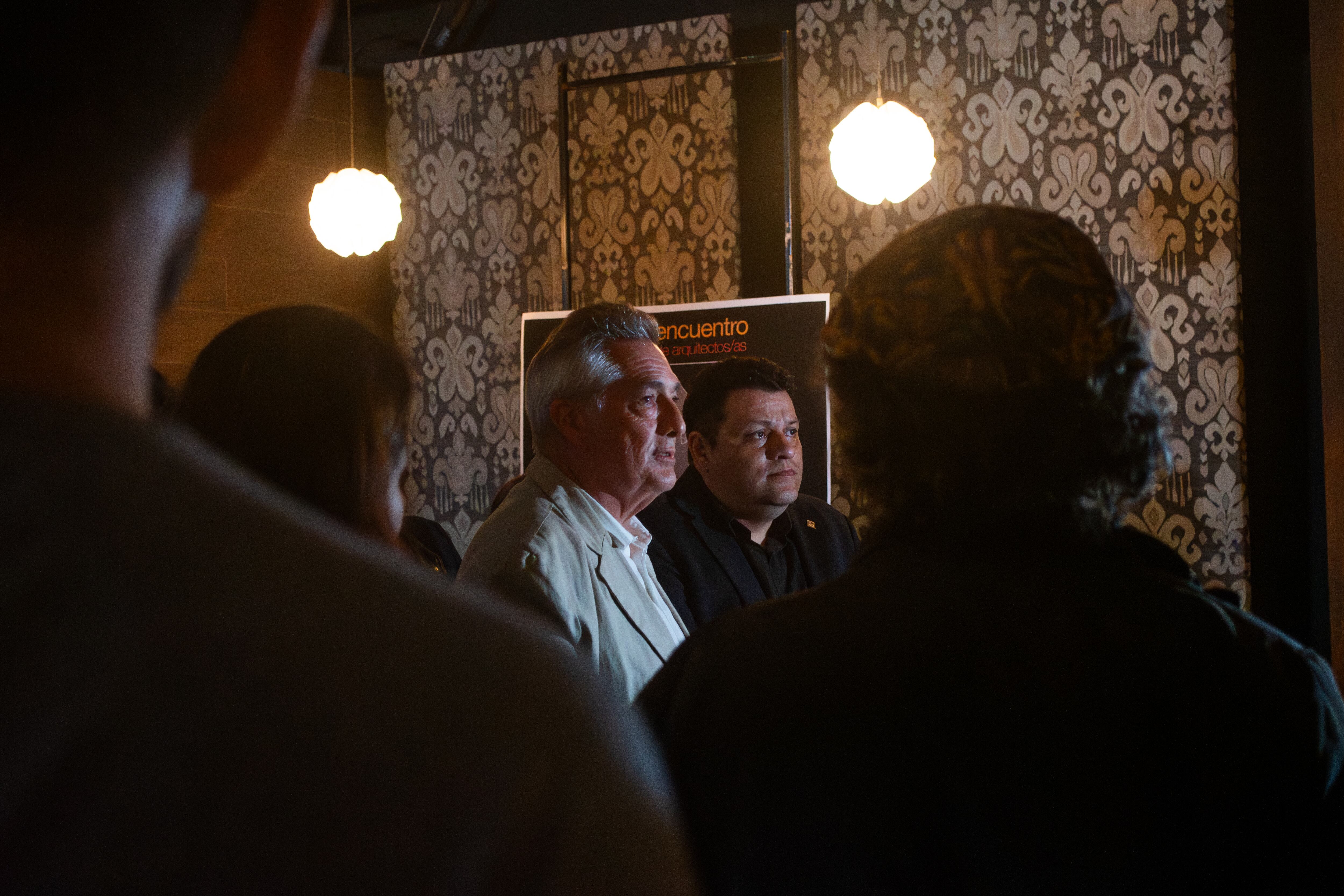 Aula Abierta tiene como objetivo darle voz a la arquitectura, reconocer el trabajo de quienes la ejercen y propiciar espacios de integración profesional y social.