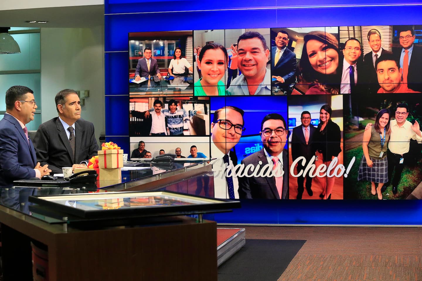 29/11/2019 Canal 7. Marcelo Castro se despide de Teletica durante la presentación de las noticias de mediodía. Foto: Rafael Pacheco