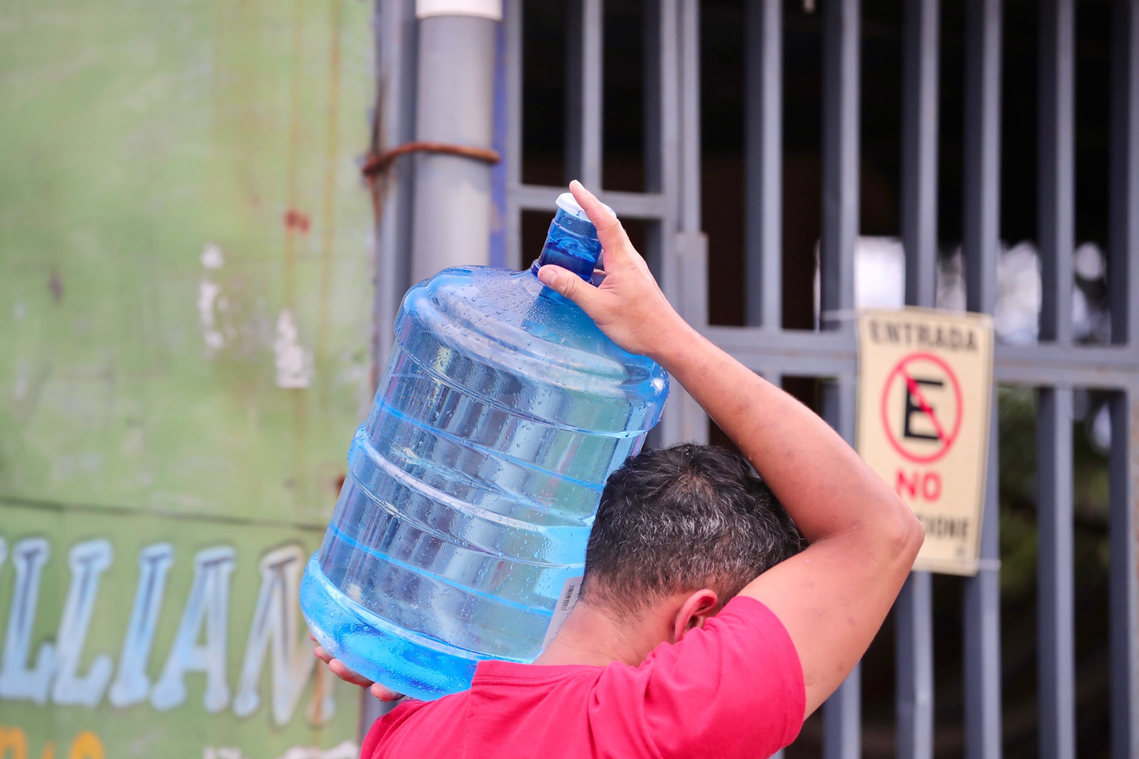 Falta de Agua Hatillo