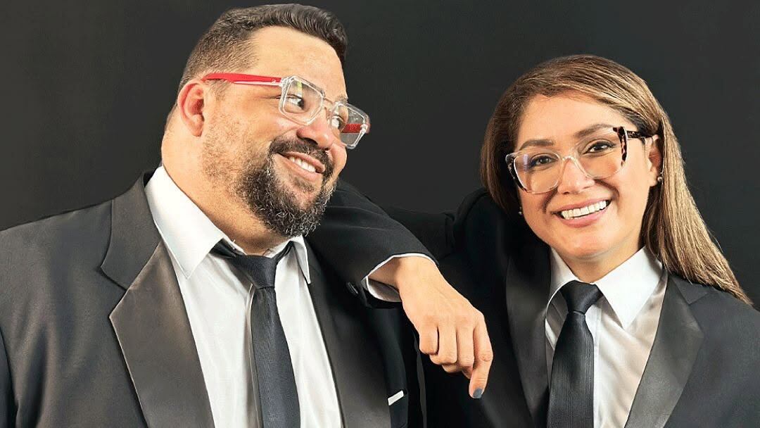 Gustavo “Tavo” Gamboa se valió del cumpleaños de su esposa Victoria “Vicky” Fuentes para sacar a relucir su lado más romántico y conquistador este viernes.