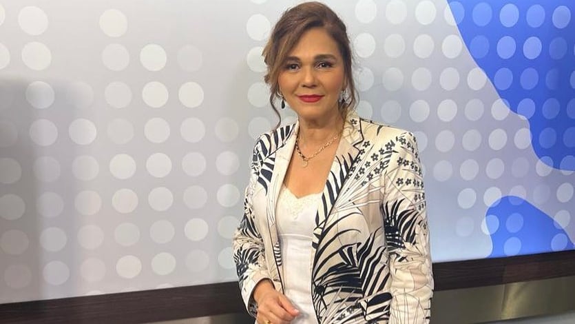 Djenane Villanueva dejó el maquillaje y los peinados de lado y “colgó” los trajes ejecutivos con que siempre la vemos en Noticias Repretel