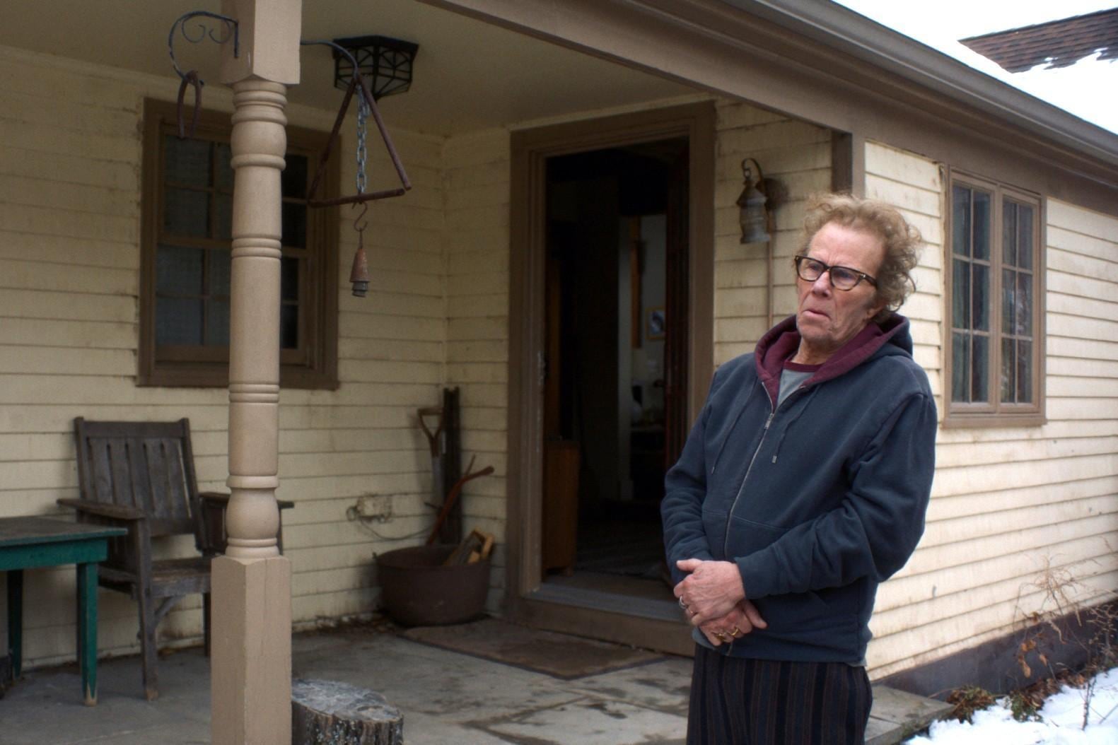 'Father Mother Sister Brother' tiene una duración de una hora con 50 minutos.