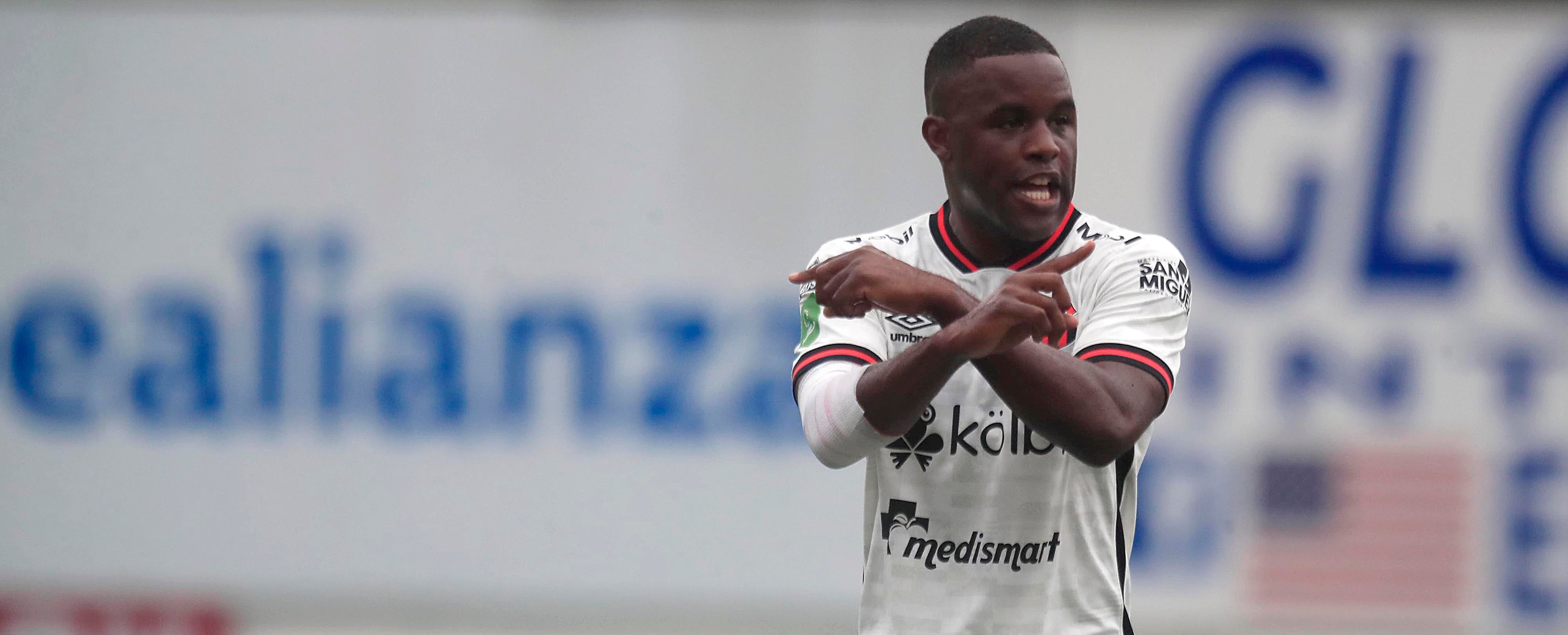 13/08/2023 Estadio Municipal de Pérez Zeledón. Pérez Zeledón recibió a la Liga Deportiva Alajuelense, en partido de la jornada 4, Torneo de Apertura, Liga Promérica 2023. Joel Campbell (12) abrió el marcador para los manudos.