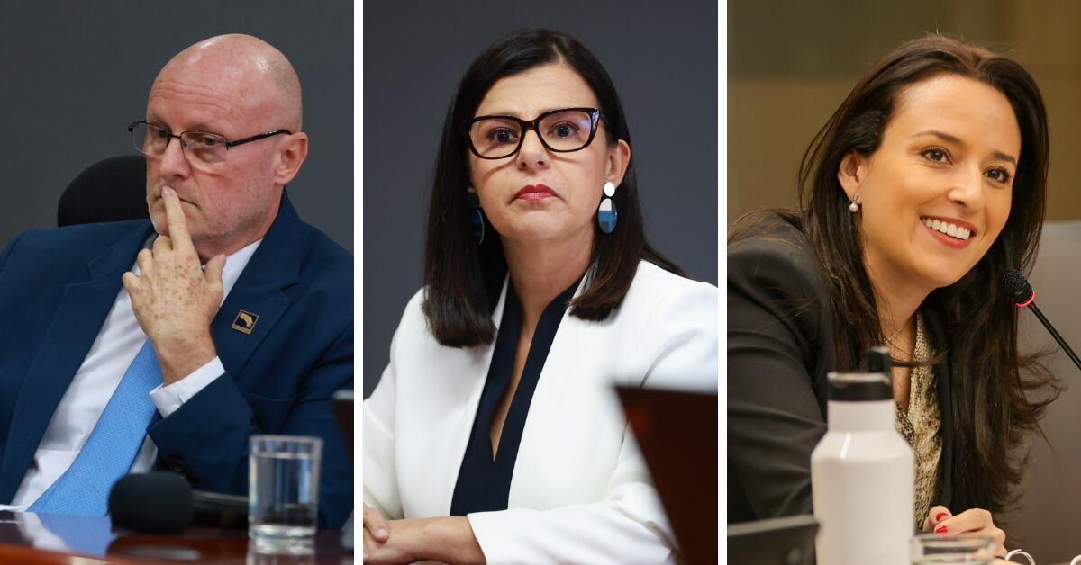 El vicepresidente Stephan Brunner; Gabriela Chacón, presidenta ejecutiva del INS y Natalia Díaz, exministra de la Presidencia.