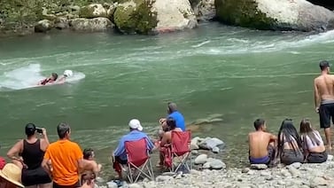 Rescatan a joven arrastrado por crecida del río Pejibaye en Cartago
