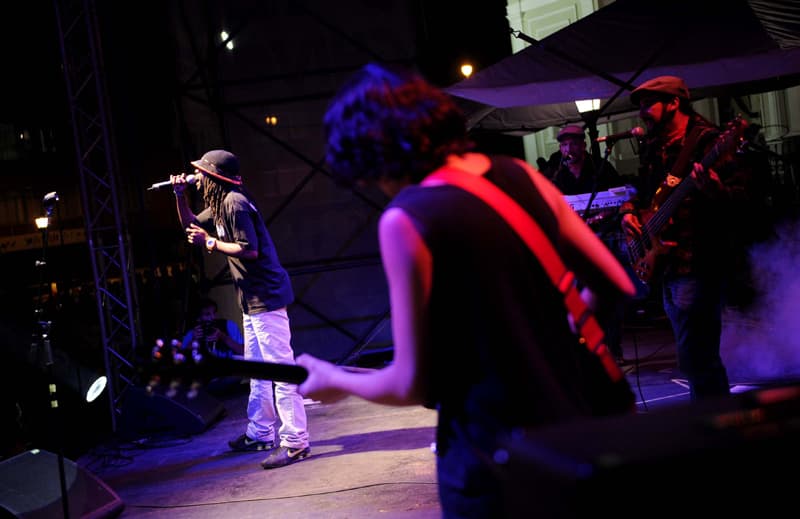 Concierto con el grupo Mekatelyu.
foto: Marcela Bertozi