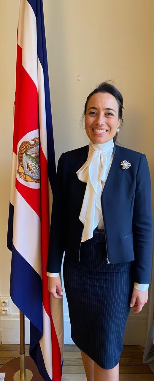 Ana Elena Pinto, nueva canciller