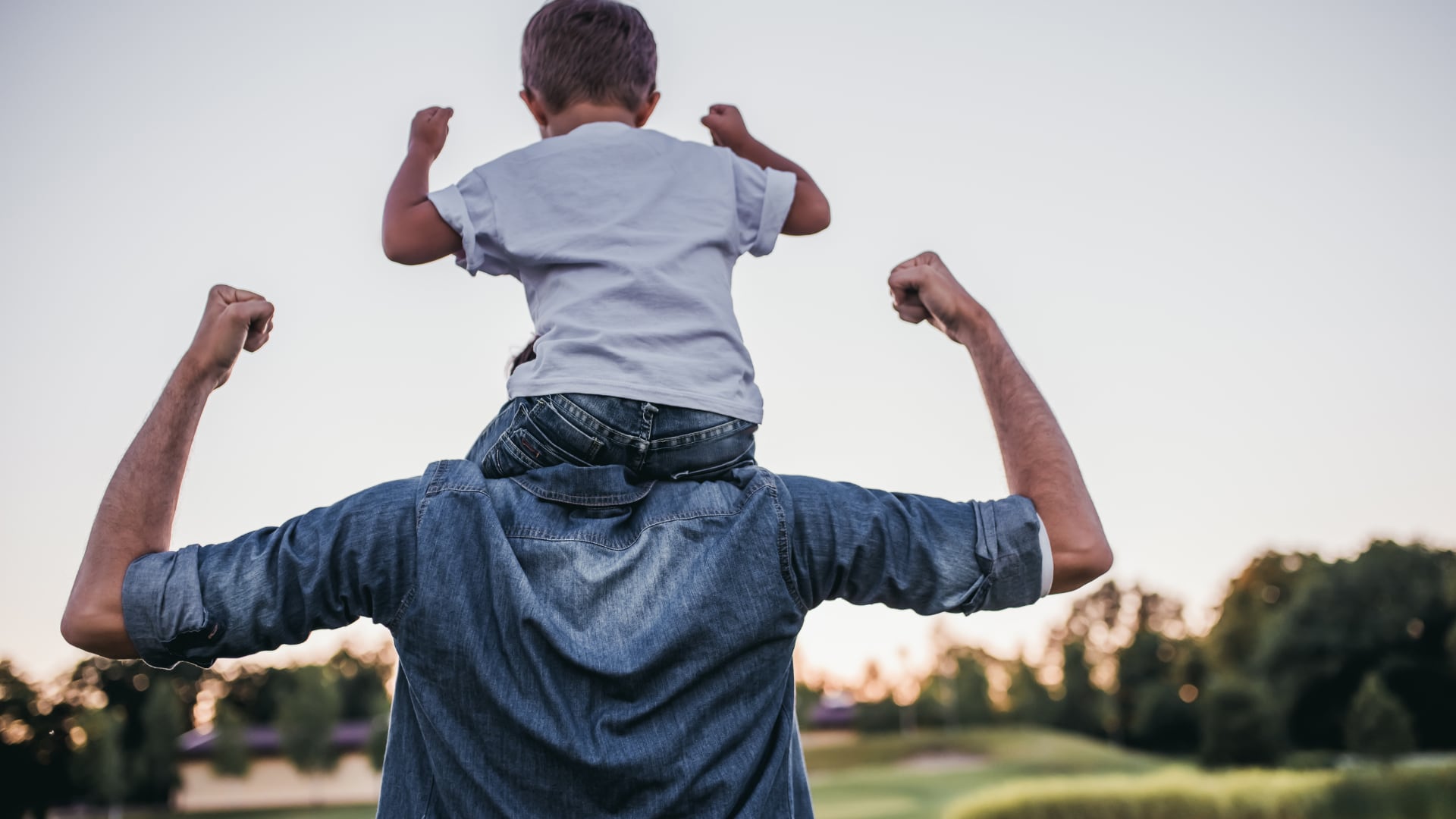 Cuidar la salud mental también forma parte del cuidado que los padres brindan a sus hijos.