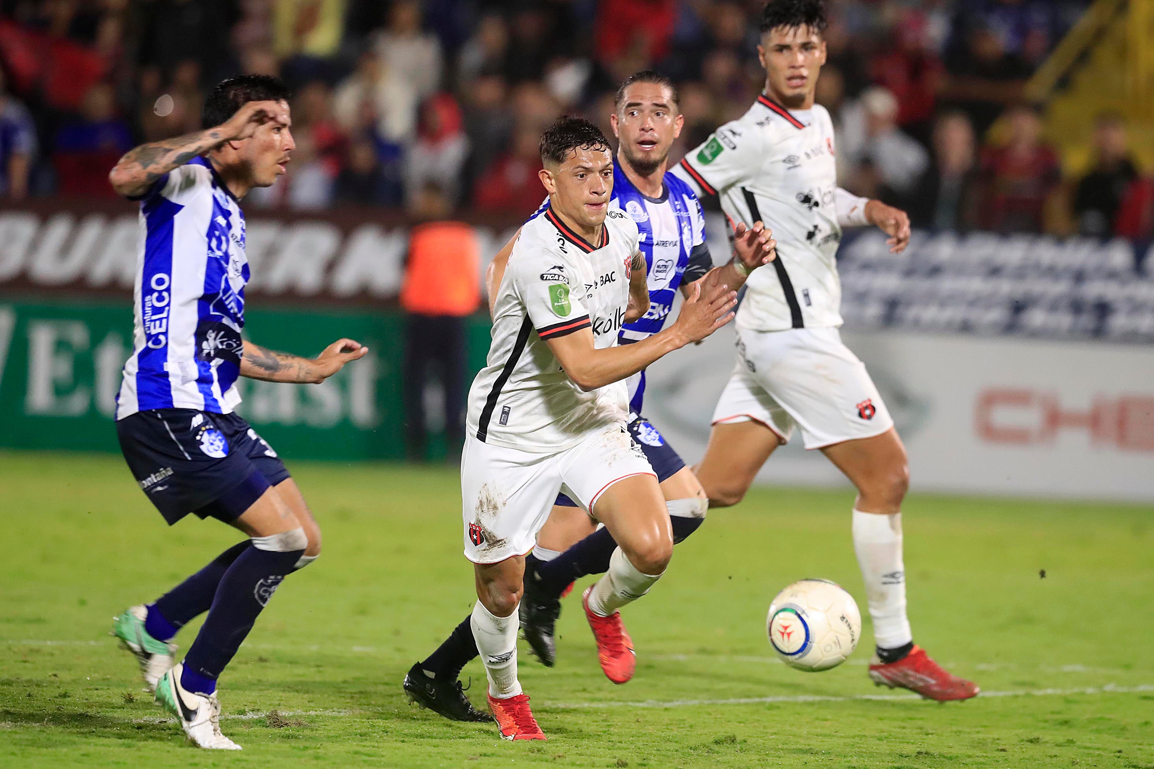 06/04/2024 Estadio Fello Meza, Cartago. El Club Sport Cartaginés recibió a la Liga Deportiva Alajuelense, en partido de la jornada 16, Torneo de Clausura, Copa Promérica 2024. Foto: Rafael Pacheco Granados