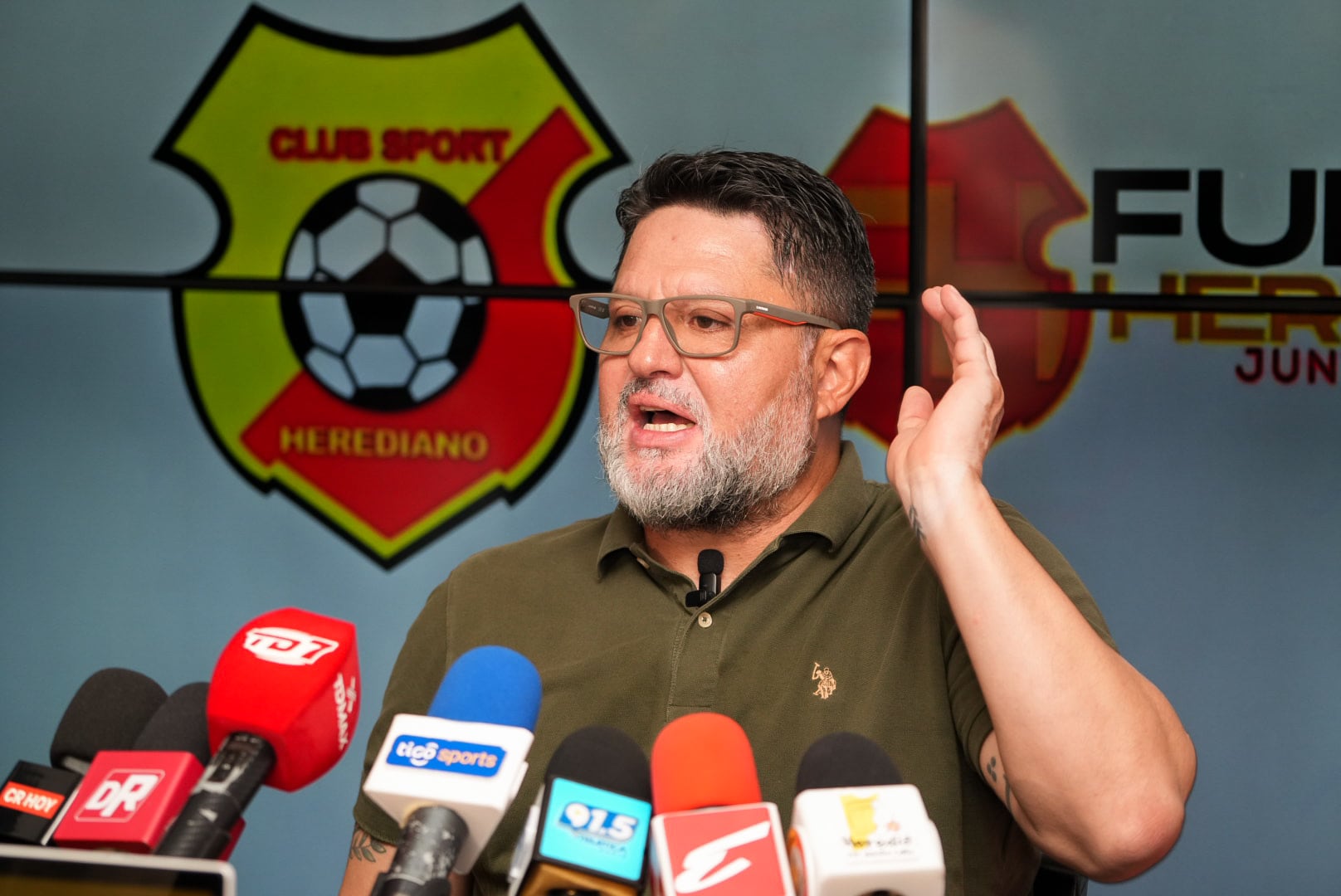 21/11/2025. Conferencia de prensa con Jafet Soto. Estadio Carlos Alvarado, Heredia.