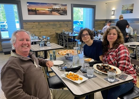 Gabriela Vílchez fue asesinada a batazos, según los reportes policiales. Su pareja sentimental y su hijo son sospechosos del crimen.