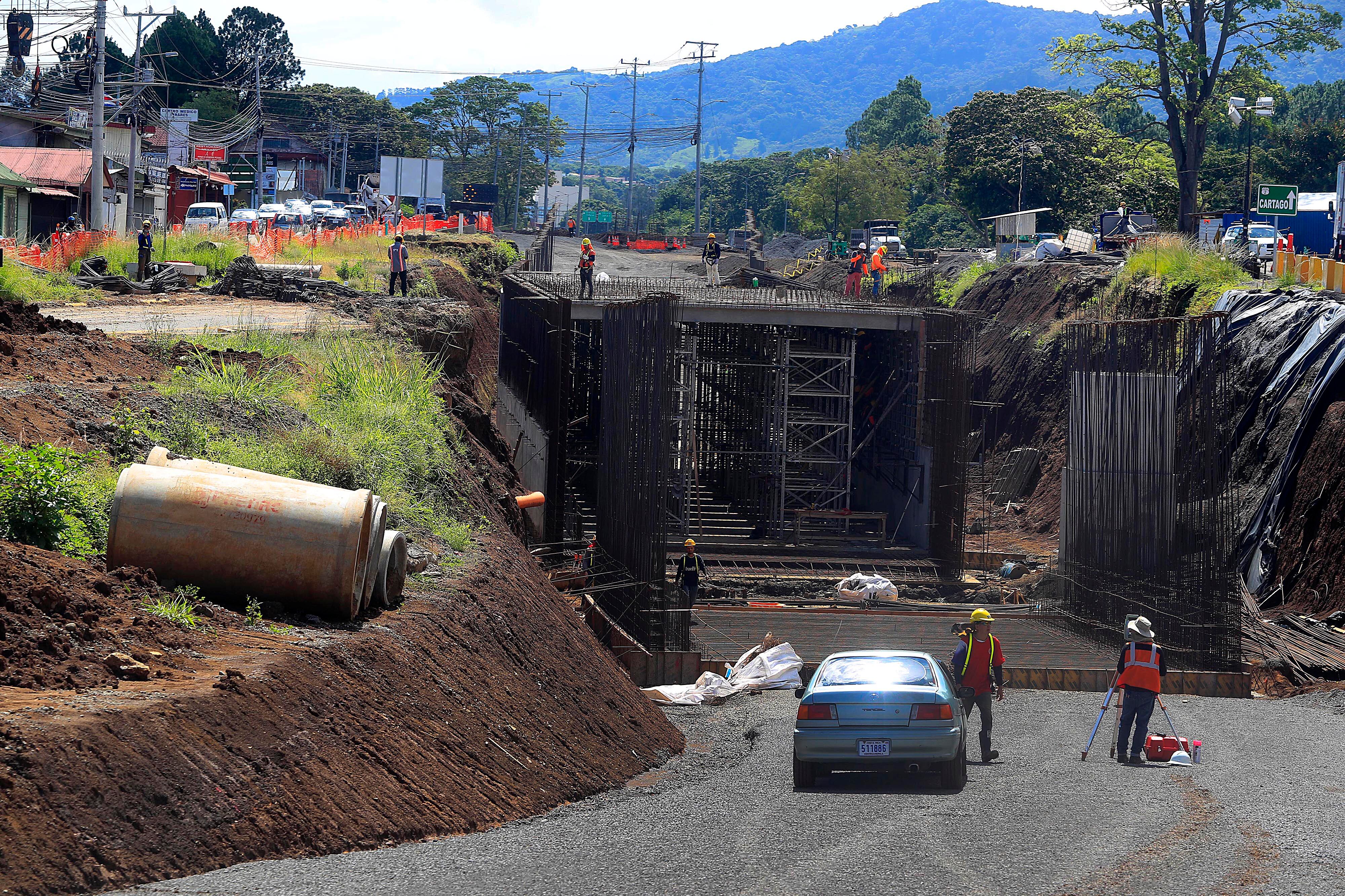 22/09/2023 Curridabat. Así avanzan los trabajos en el paso a desnivel de La Galera.