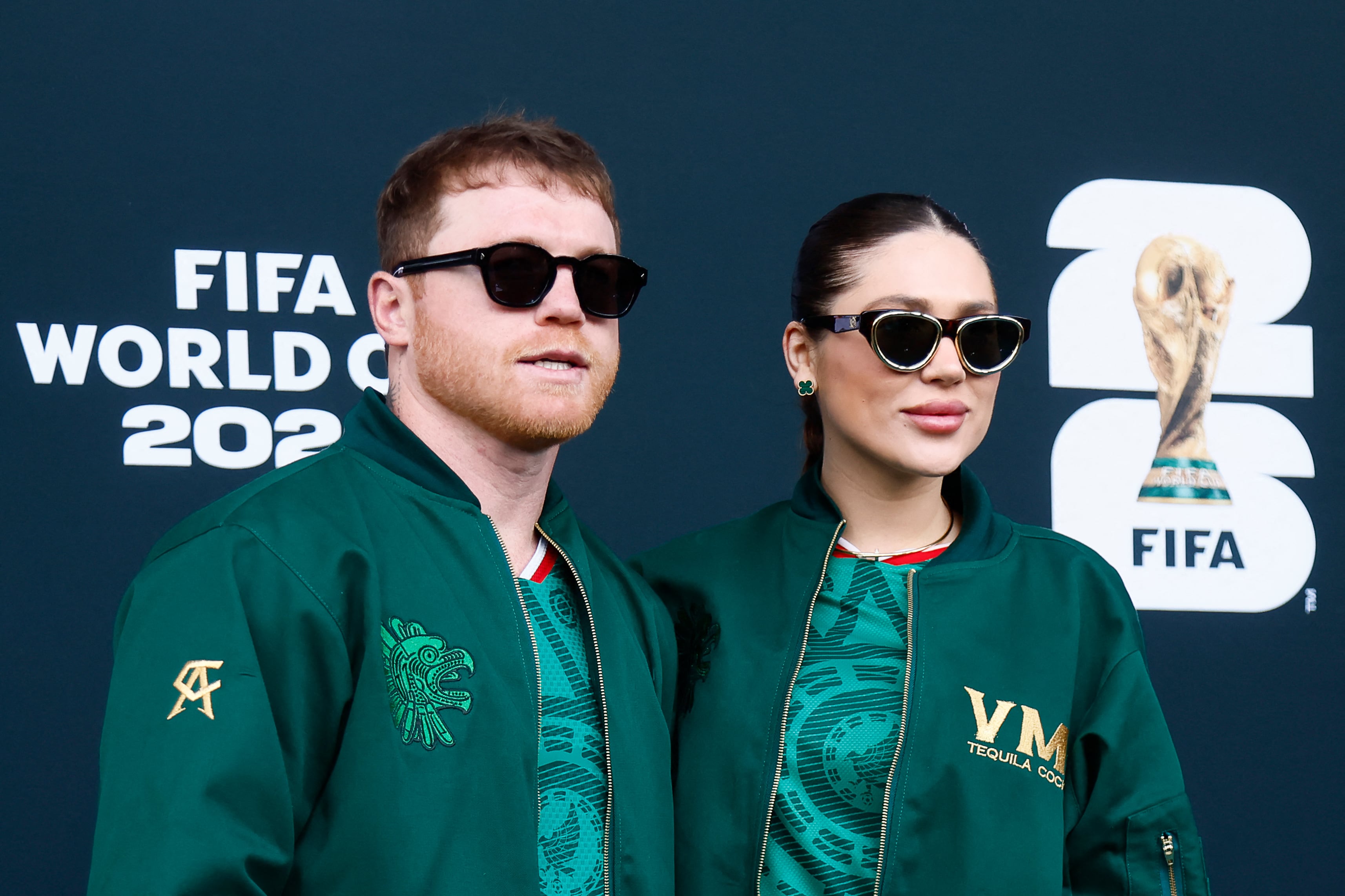 Saúl 'Canelo' Álvarez festejó con los seleccionados mexicanos luego del triunfo ante Sudáfrica (Video)