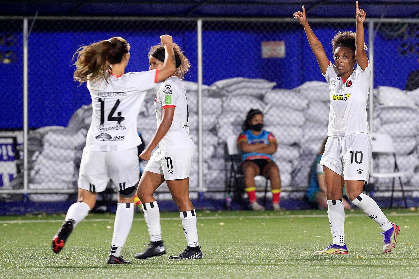 Marta Cox es una baja sensible para Alajuelense. Foto: Rafael Pacheco