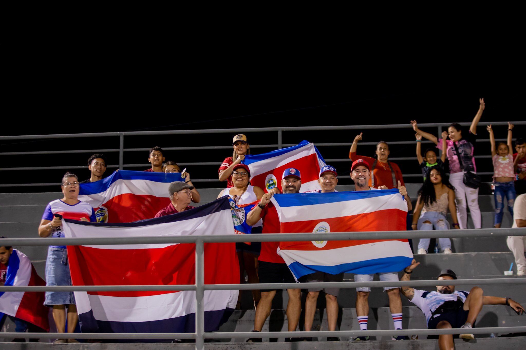 La afición tica no puede faltar en ningún partido de la Selección de Costa Rica, ni siquiera en Belice.