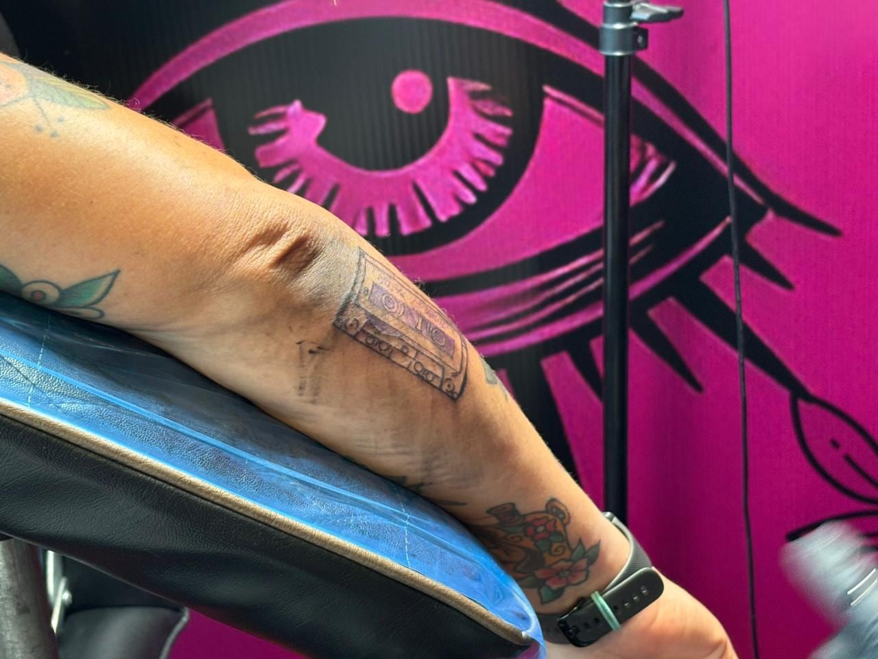 Los asistentes al Festival Loserville se realizaron hasta tatuajes.