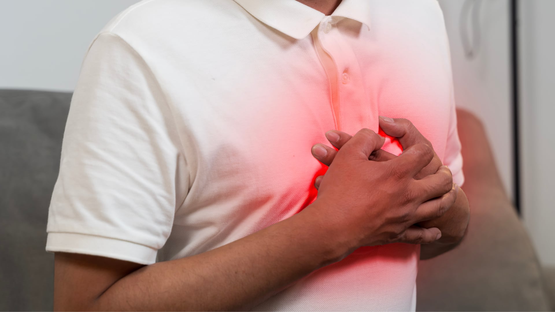 El cardiólogo Andrés Garzona recomienda equilibrar las cargas de ejercicio con periodos de descanso adecuados para proteger la salud del corazón y prevenir daños por sobreentrenamiento.