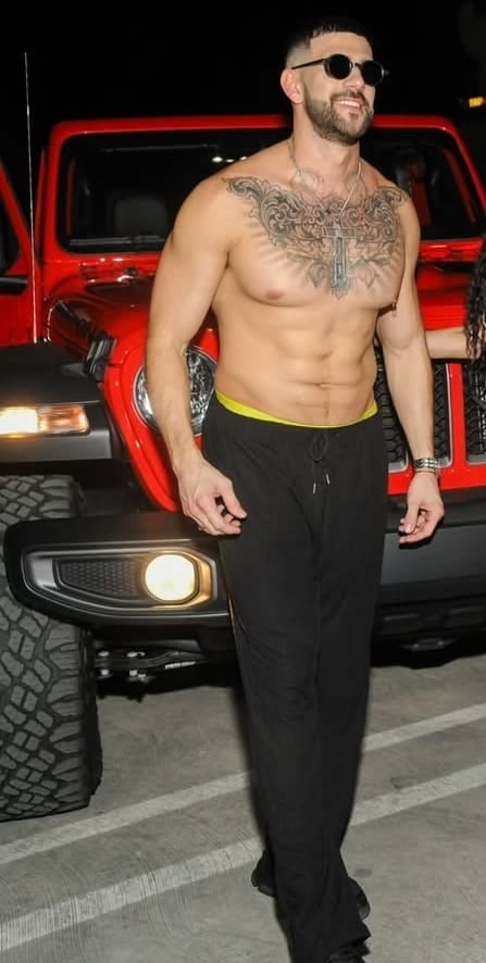 Fotos de los participantes de Combate.