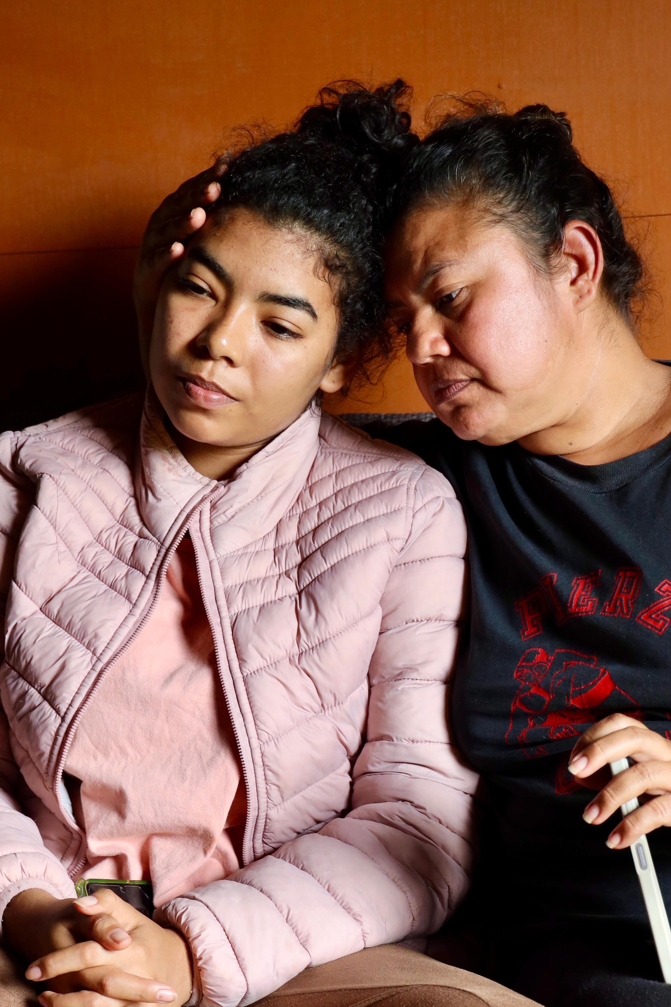 Maritza Romero y Marielys Miranda son dos sobrevivientes del alud que mató a tres miembros de su familia este sábado 4 de octubre en San Ramón.