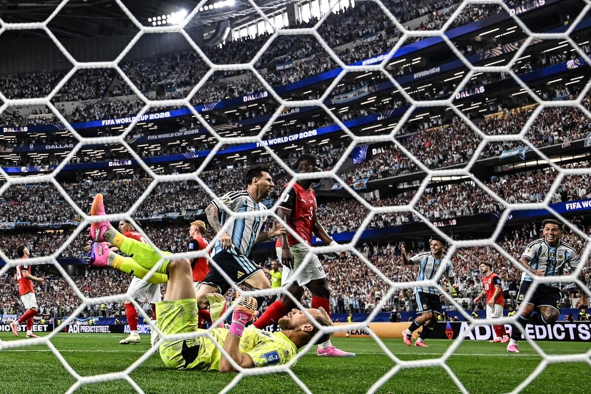 Este fue el momento en el que Lionel Messi marcó su gol número 17 en Mundiales, un momento histórico.