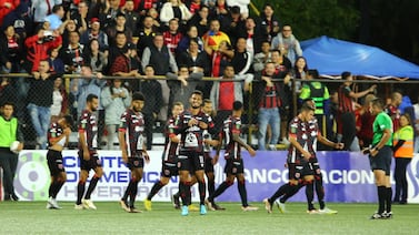 Exfigura de Alajuelense regresa a Costa Rica