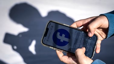 Meta comienza a remover a usuarios menores de 16 años en Australia, tras nueva prohibición