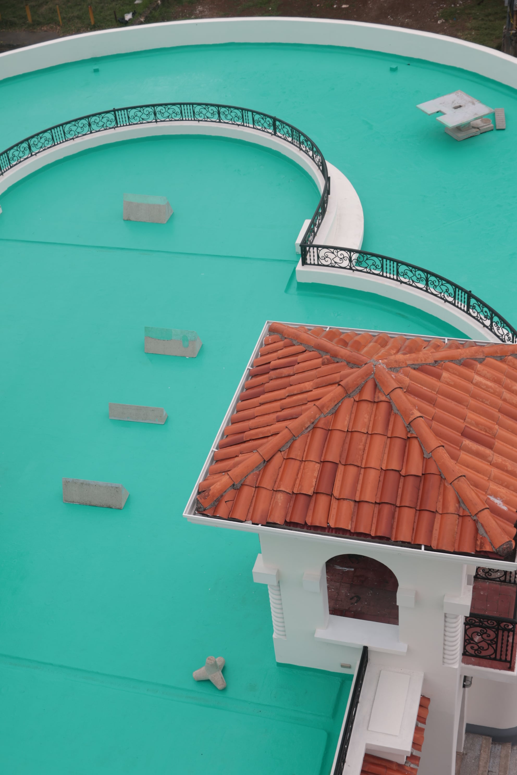 exposición del artista Federico Herrero en el Museo de Arte Costarricense