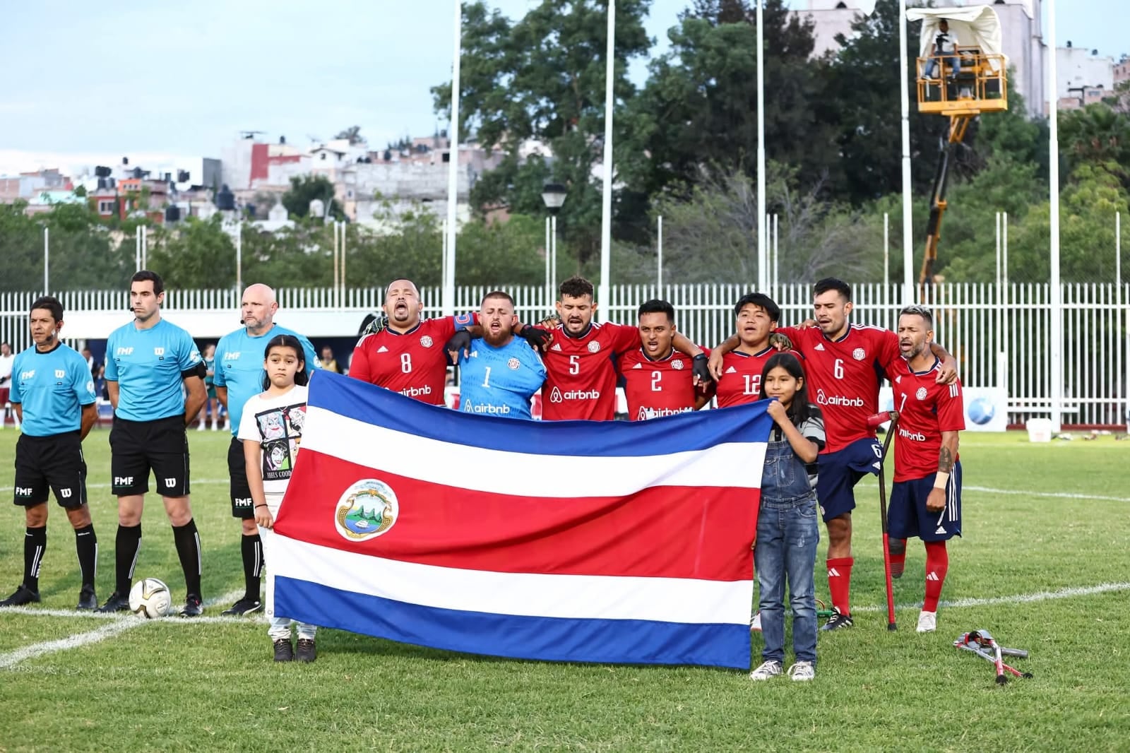 Tricolor