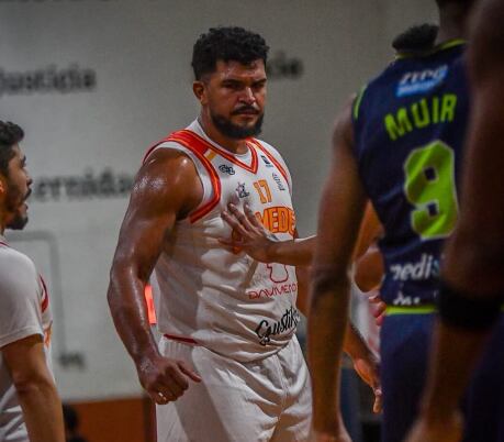 Semedes llegó a las Finales de la Liga Superior de Baloncesto (LSB) en su estreno en la competición.
