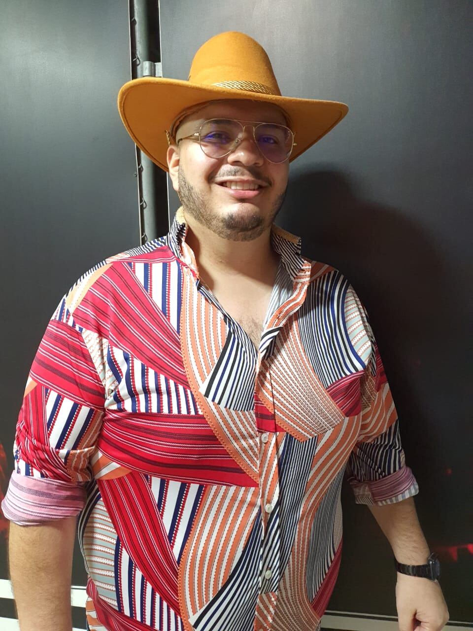 Los Maestros es una nueva agrupación de música costarricense que cuenta en sus filas con 19 artistas de gran renombre en nuestro país.