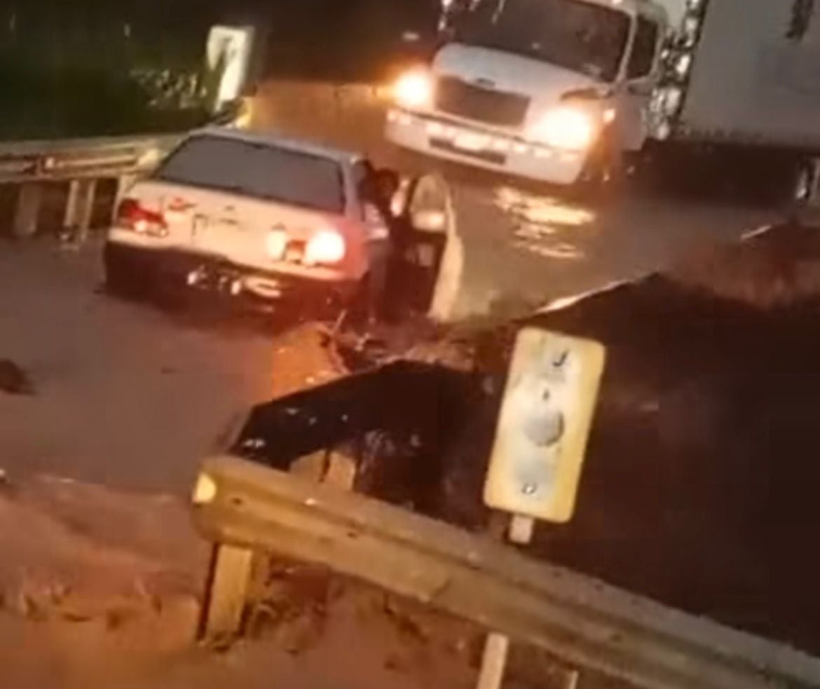 Las fuertes lluvias han provocado múltiples incidentes por inundaciones en San Carlos.