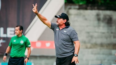 ¿Y Horacio Esquivel? Esto hace actualmente el recordado entrenador del fútbol costarricense