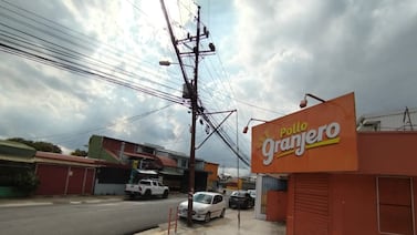 ‘La Nación’ habló con una de las personas despedidas de Pollo Granjero: ‘No veíamos venir el cierre’