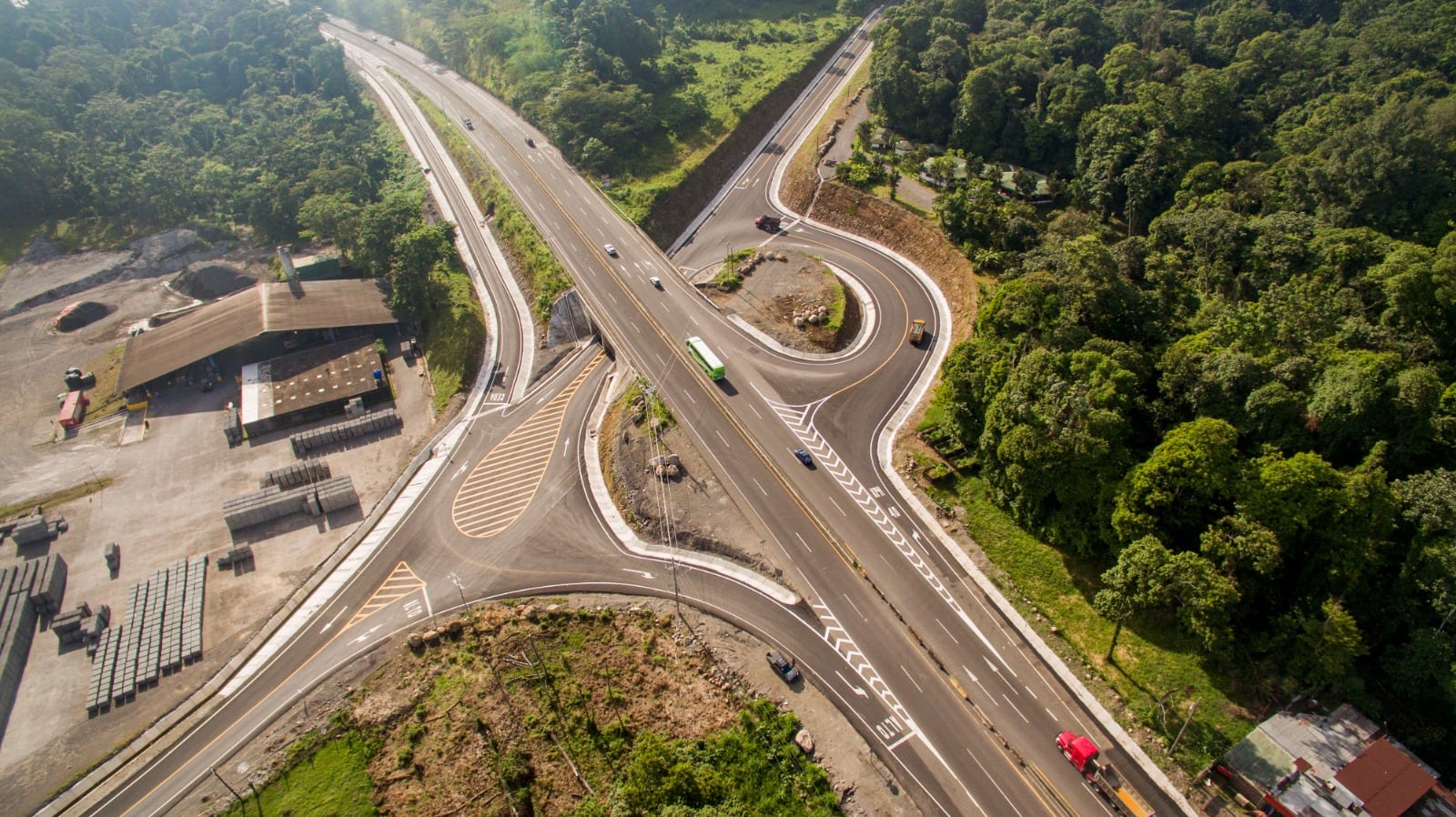 Este 29 de diciembre el MOPT anunció la apertura, a cuatro carriles, del tramo de 104 kilómetros entre el cruce de Río Frío y el centro de Limón.