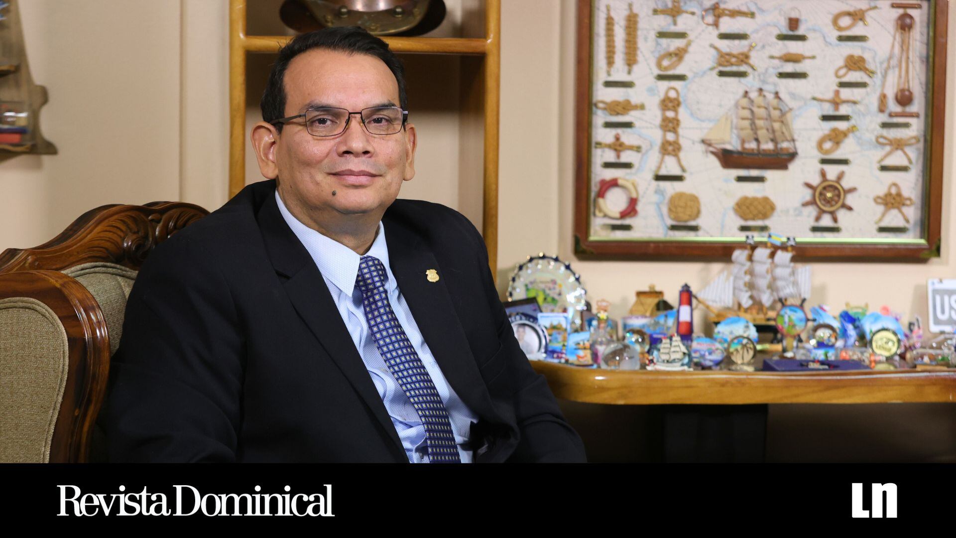 El director del OIJ explicó cómo la disminución de delitos comunes se tradujo en aumento de estafas informáticas, calificó como “represalias del gobierno” que Hacienda se niegue a girarles fondos y cuestionó qué ha hecho el Ejecutivo por desarticular el crimen organizado en Limón