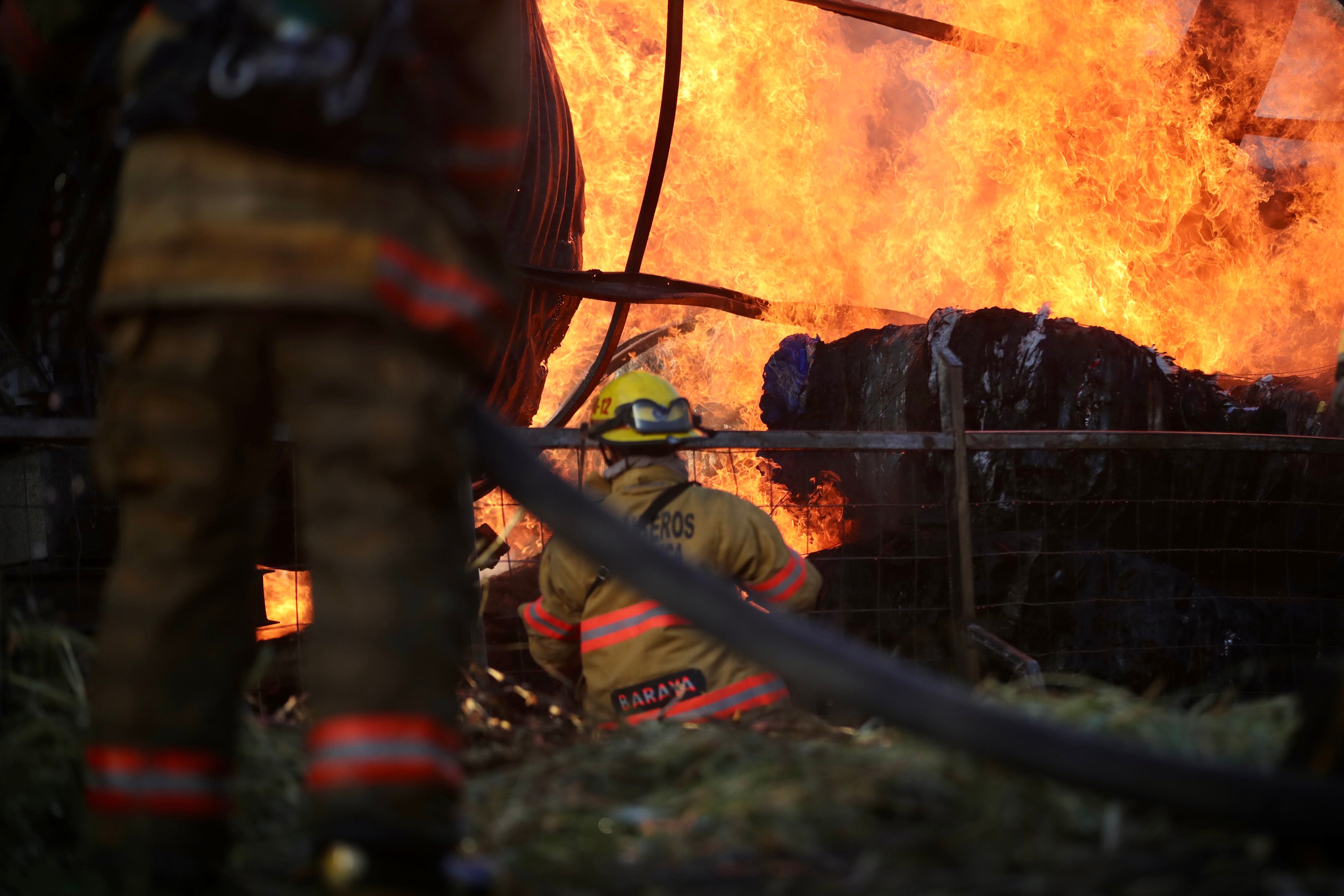 Incendio la Unión de Cartago