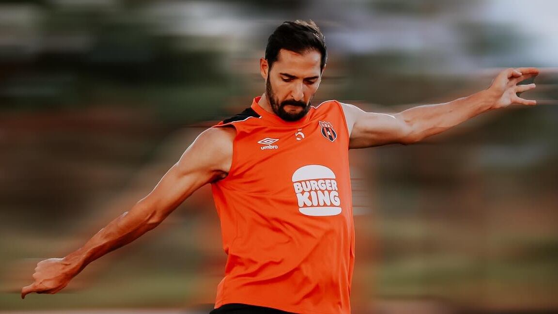 Celso Borges cree en la remontada de Liga Deportiva Alajuelense contra Pumas.