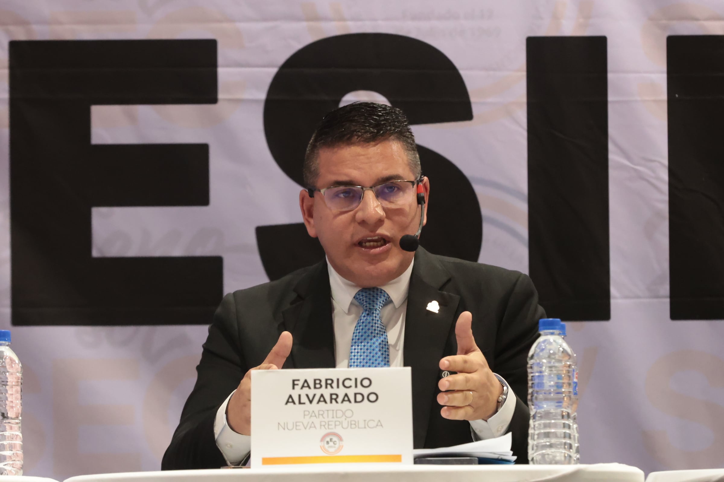 Debate de candidatos presidenciales sobre el futuro de la educación