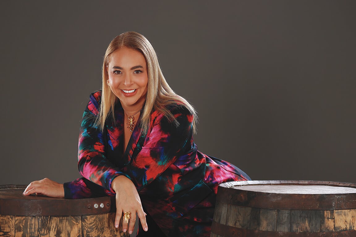 Dianne Medrano es la CEO de Centenario Internacional