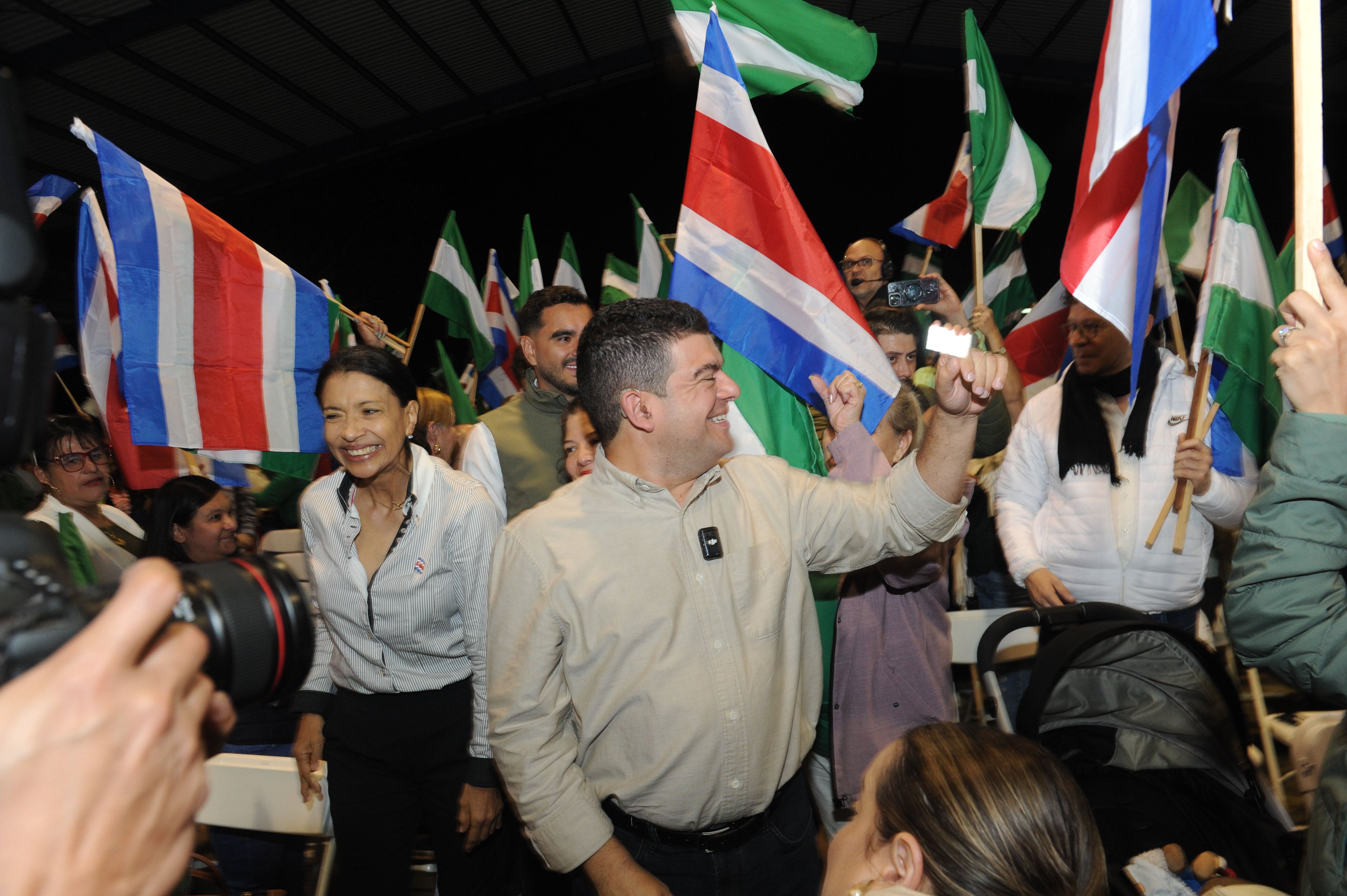 Cierre de campaña del Sr Álvaro Ramos PLN.