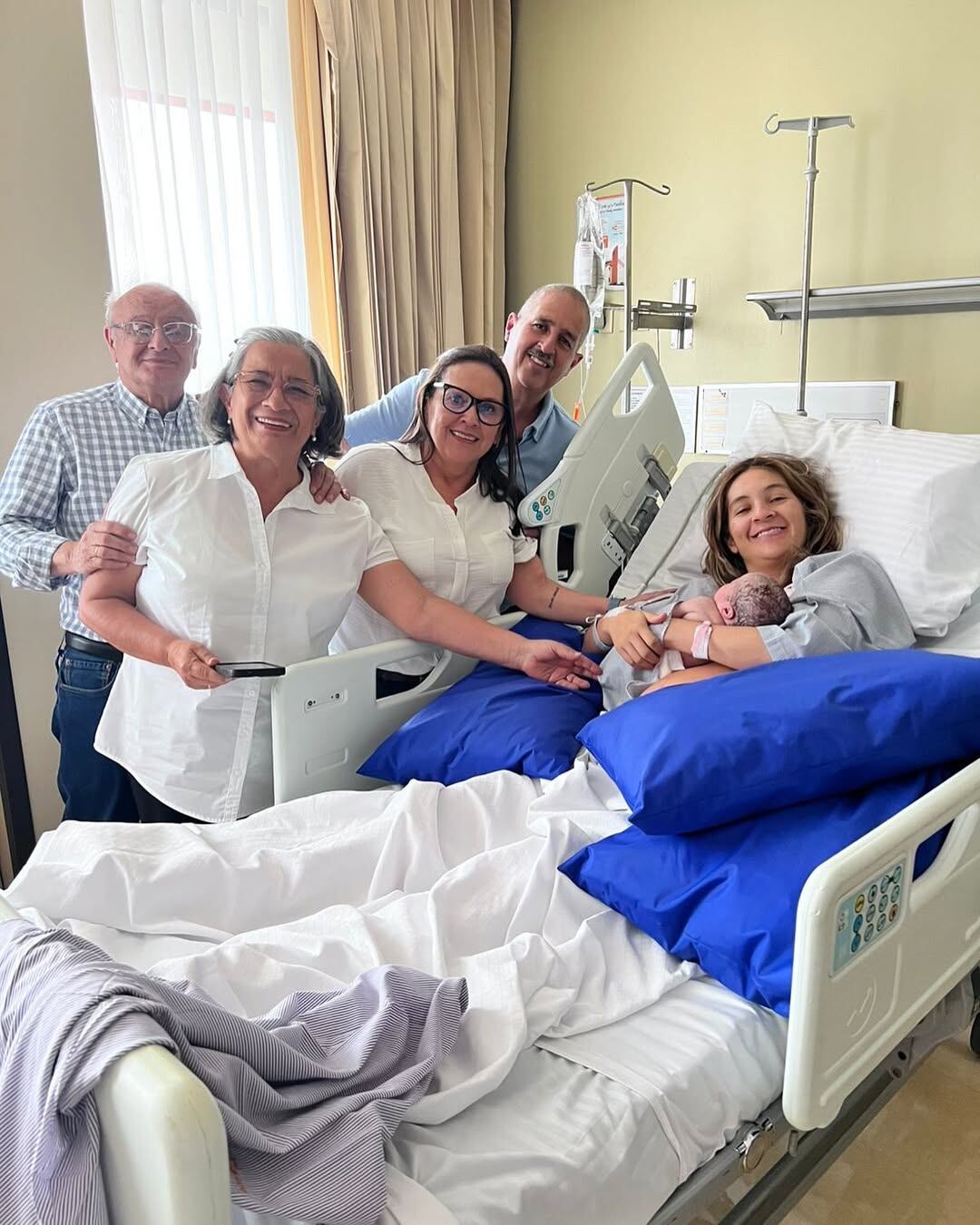 Laura Brenes celebra otro gran momento de su vida a 14 días de dar a luz