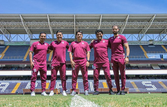 Vladimir Quesada y cuerpo técnico, Saprissa
