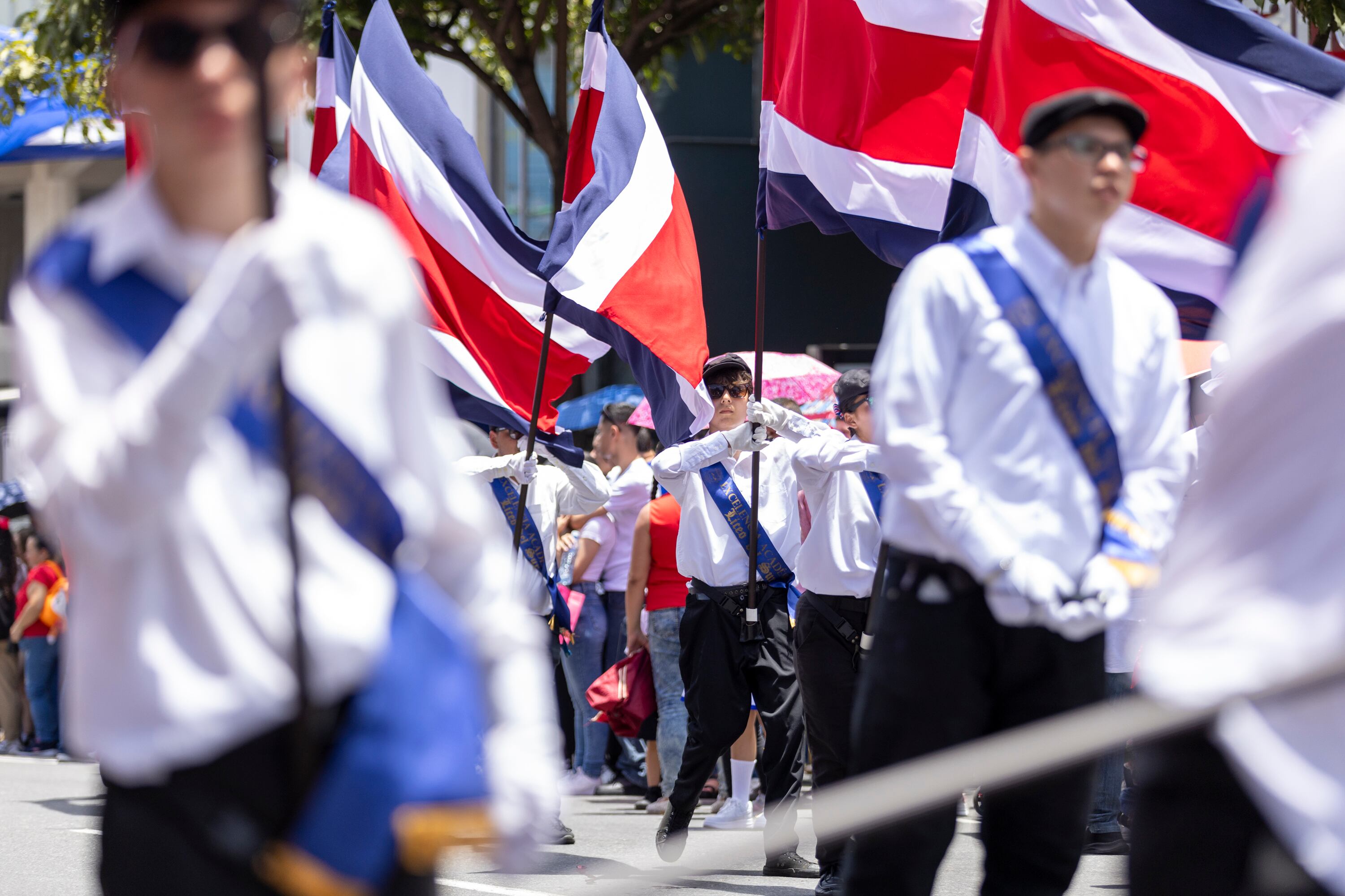 15/09/2024, San José, Paruqe Nacional y Avenida Segunda, celebración del acto cívico de los 203 años de independencia y el desfile de las bandas de las escuelas y colegios de San José, en el acto cívico estuvo el presidente de la república Rodrigo Chaves junto a la primera dama Signe Zeikate, y el alcalde de San José, Luis Diego Miranda, tambien ministros y diputados junto a varios diplomaticos.